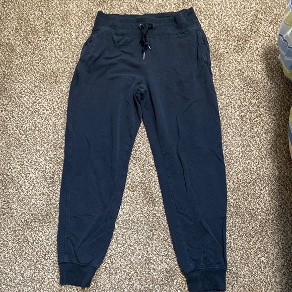 Athleta Pants - Athleta balance jogger